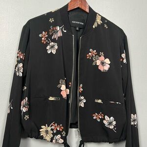 WHO What Wear Bomber Jacket Size S Black with Flowers.
